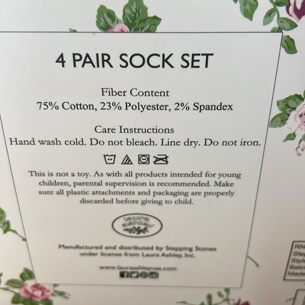 Laura Ashley Baby Girl 4 Pair Sock Set Size: 0-6 Months NEW - Picture 6 of 6